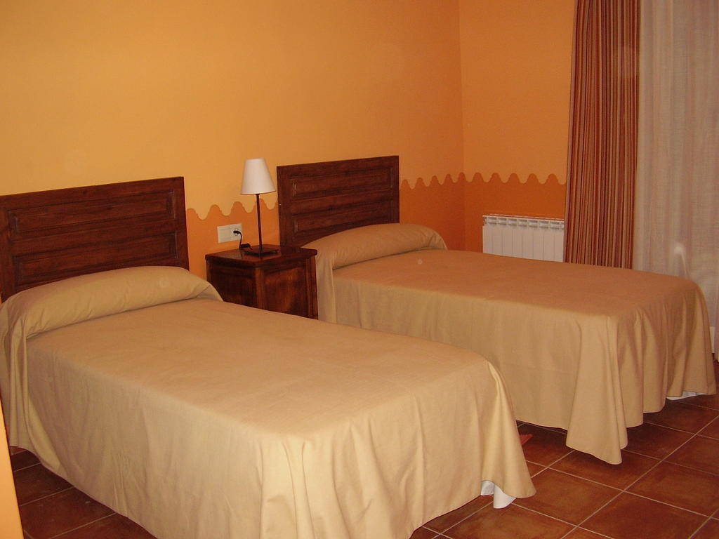 Casa De Los Diezmos Alborge 객실 사진